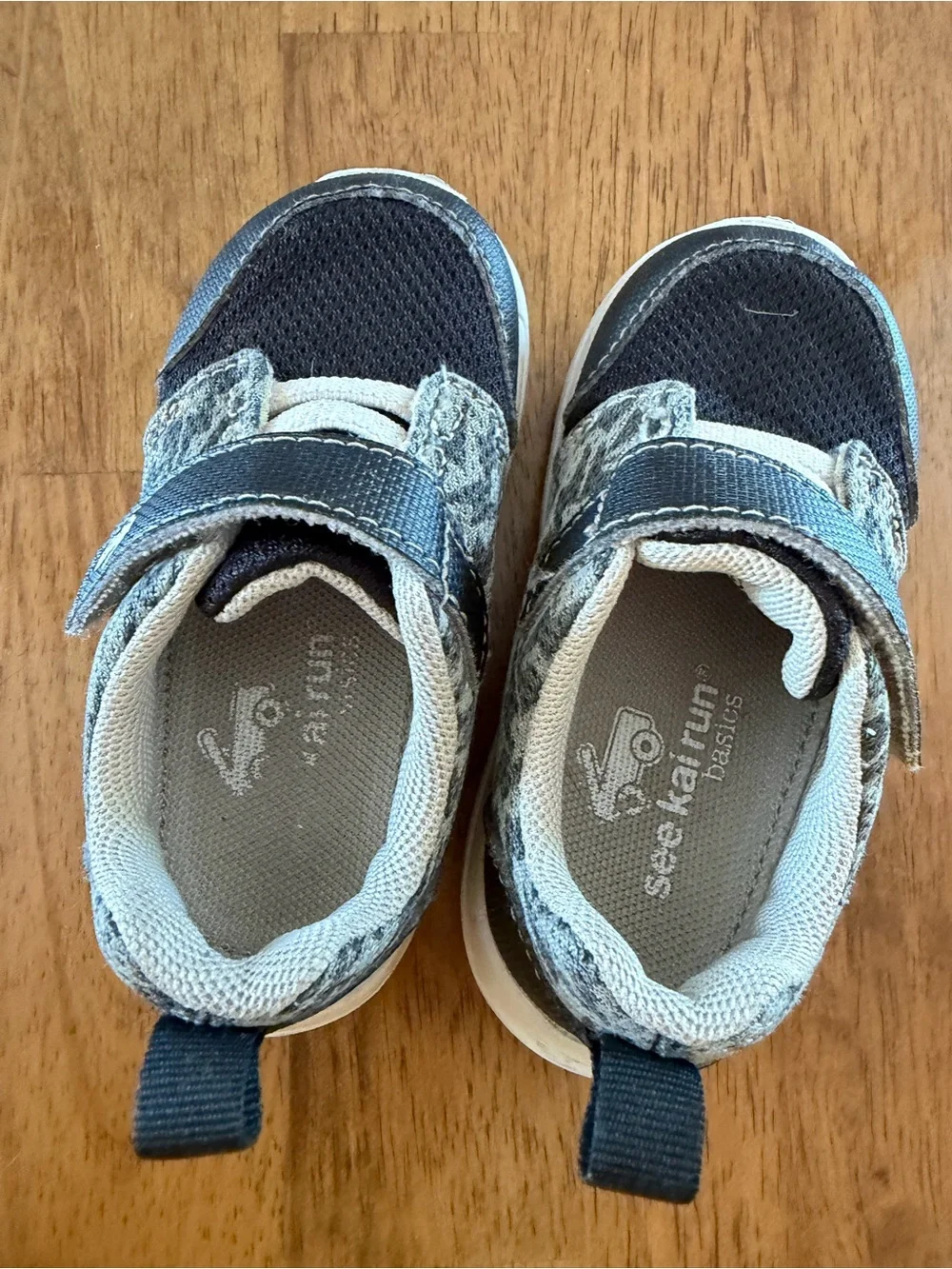 See Kai Run Black and Gray Velcro Athletic Shoes